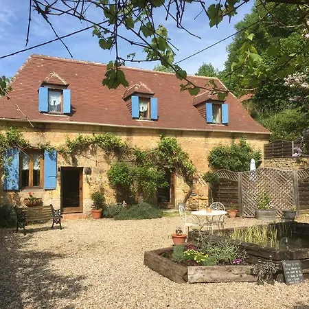 Les Girouteaux Le Fenil Holiday home Les Eyzies