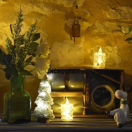 Les Girouteaux Le Fenil بيت للعطل