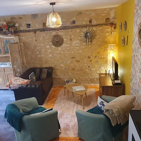 Les Girouteaux Le Fenil